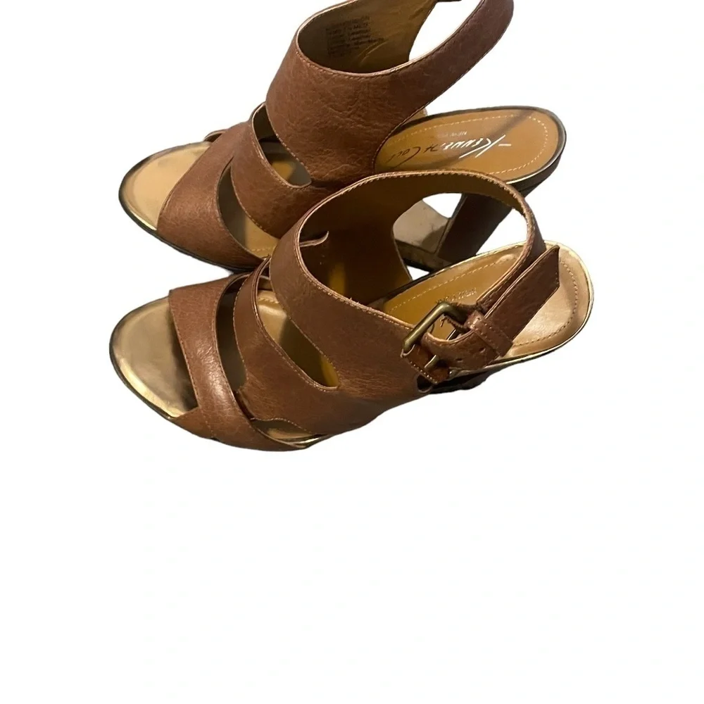 KENNETH COLE NY LEATHER BEIGE/LIGHT TAN PEEP TOE WEDGE HEEL WOMEN'S SZ 7.5M